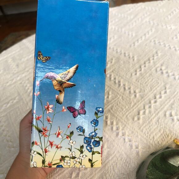 Vintage NOS Hummingbird Resin Coaster Set w/ Holder 3.5″ Birds & Blooms - Picture 5 of 8